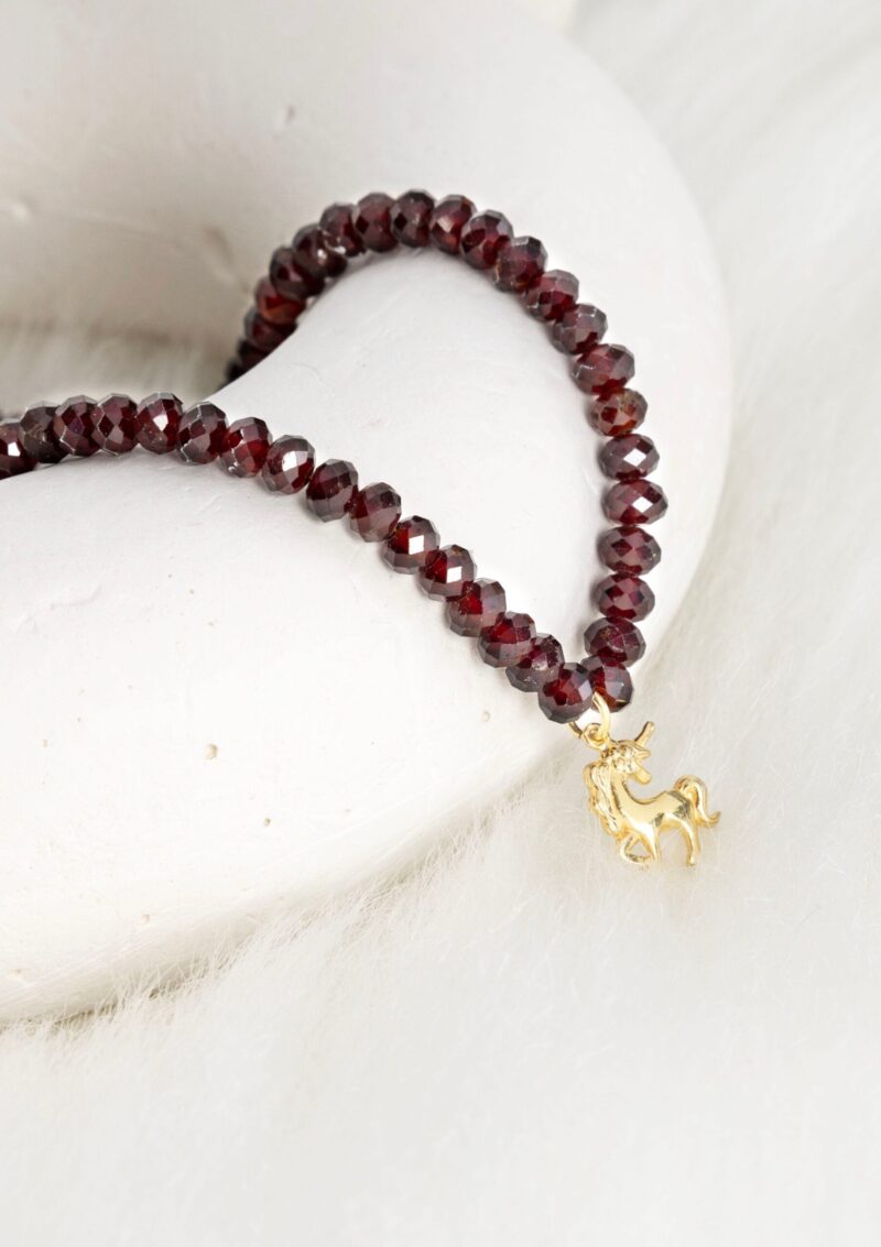 Alternative view of UNİCORN GARNET KOLYE