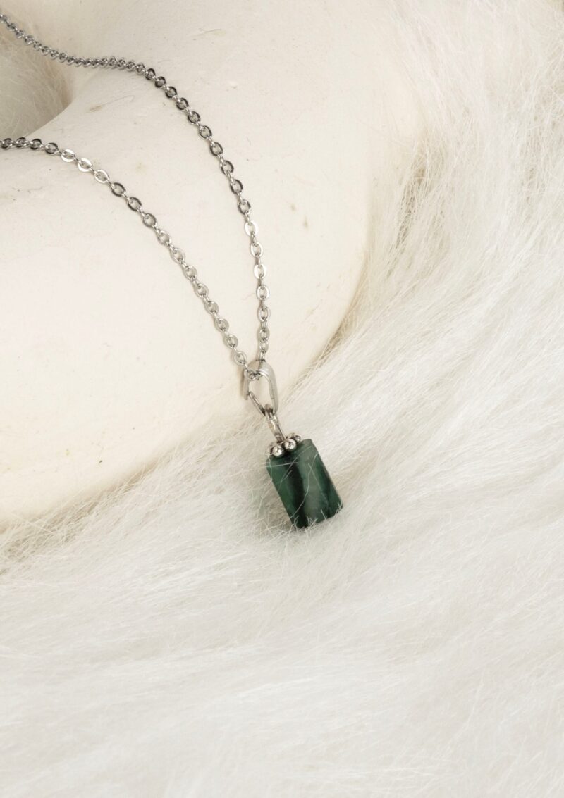 Alternative view of ZÜMRÜT (EMERALD) DOĞAL TAŞ KOLYE SİLİNDİR FORM