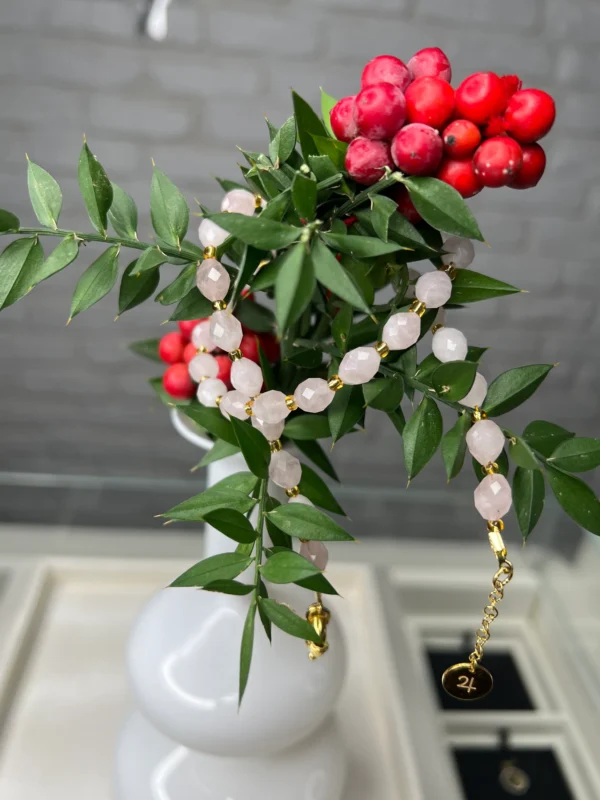 2026 Yılbaşı Özel - Madagaskar Pembe Kuvars (Faset) Dizi Kolye